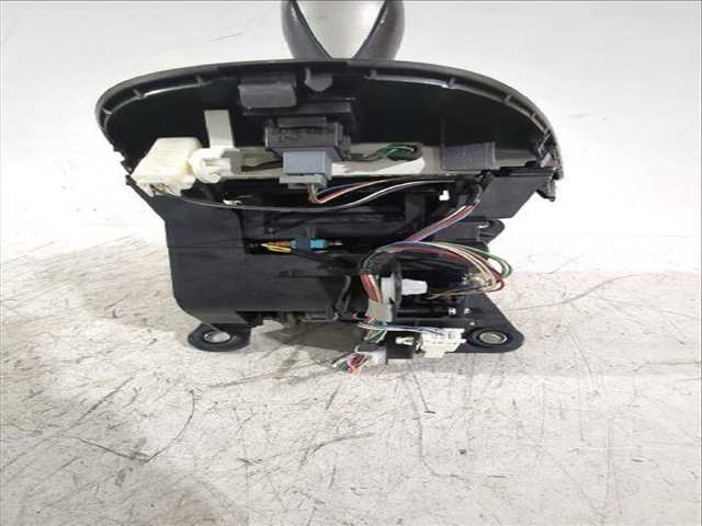 Foto 2ª: Palanca de Cambio Toyota Auris 1.6 ZRE151_) 124CV [1ZR-FE] (2006)