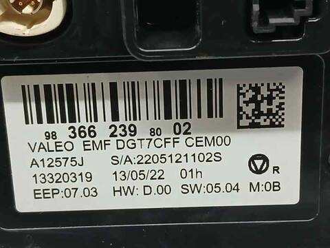 Foto 3ª: Sistema GPS Peugeot 2008 E-ACTIVE 136CV 100KW [ZK01] (2022)