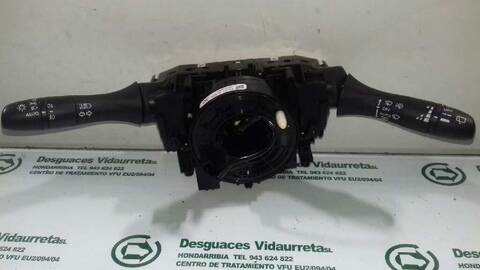 Mando Multifuncion Nissan Qashqai 1.2 16V CAT 116CV 85KW