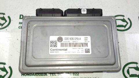 Foto 3ª: Centralita Motor ECU Volkswagen Polo ADVANCE BLUEMOTION 69CV 51KW [CGPA] (2011)
