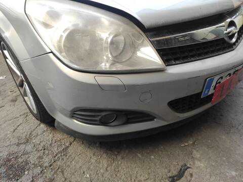 Foto 2ª: Paragolpes Delantero Opel Astra Z19DTH (2008)