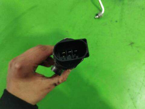 Foto 2ª: Rampa Inyectora Bmw Serie 3 315 2.0 16V 143CV [N43B20A] (2005)