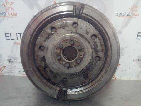 Foto 4ª: Volante Motor Skoda Octavia ELEGANCE BERLINA 105CV 77KW [BXE] (2006)