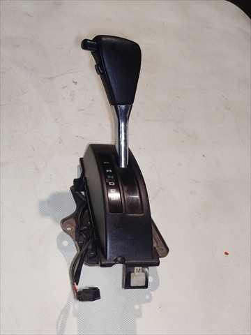 Palanca de Cambio Nissan Terrano 2.7 T DIESEL AUTOMATICO 92KW