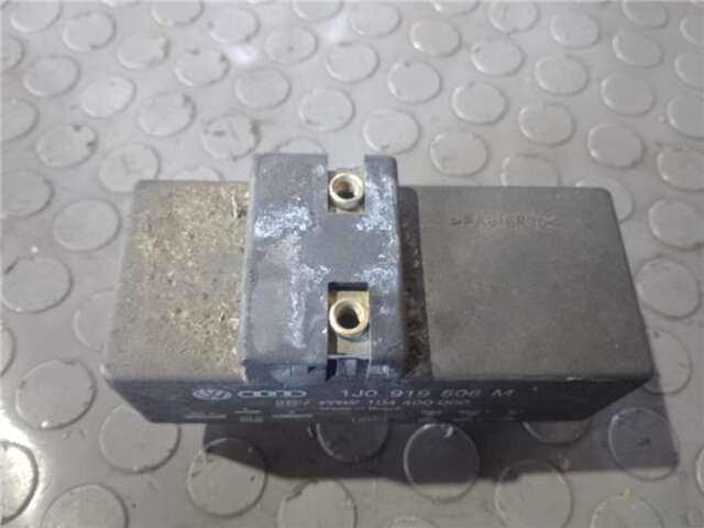 Foto 2ª: Caja Reles Fusibles Seat Ibiza 1.4 SPORT RIDER [1.4 LTR. - 63 KW 16V] [BXW]