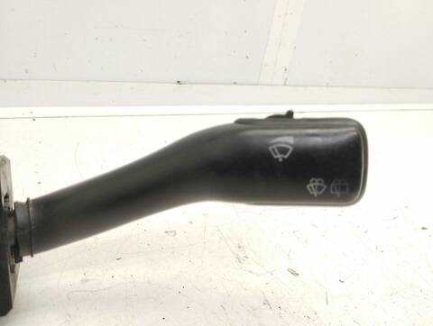 Foto 4ª: Mando Multifuncion Volkswagen Golf 1.9 TDI BERLINA 90CV 66KW [ALH] (2002)