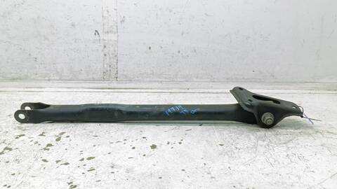 Foto 1ª: Brazo Suspension Trasero Derecho Land Rover Range 2.0 D150 MHEV 4X4 150CV 110KW [204DTD(AJ21D4)] (2017)