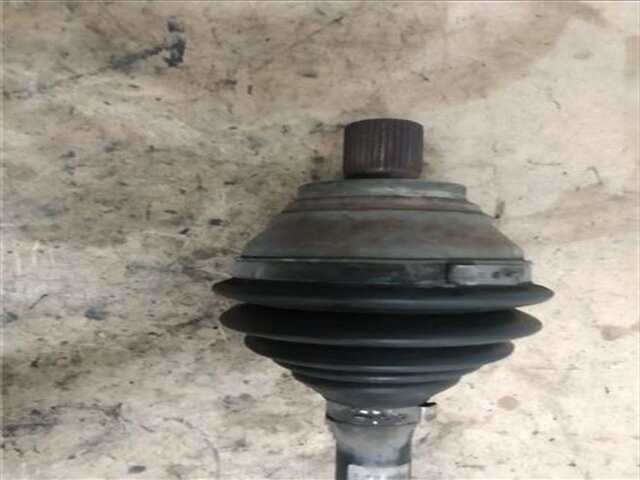 Foto 2ª: Transmision Delantera Izquierda Volkswagen Passat 2.0 TDI 16V [BKP]