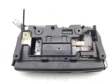 Foto 2ª: Pantalla Multifuncion Peugeot 208 1.2 (2012)