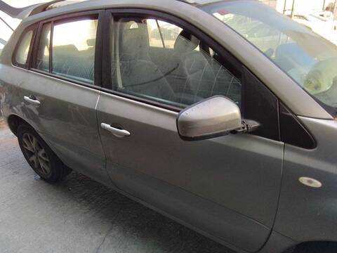 Foto 3ª: Puerta Delantera Derecha Renault Koleos BOSE EDITION 150CV 110KW [M9RG8] (2010)