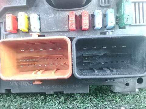 Foto 3ª: Centralita Check Control Citroen C4 1.6 HDI PICASSO 109CV 80KW [9HZ] (2019)