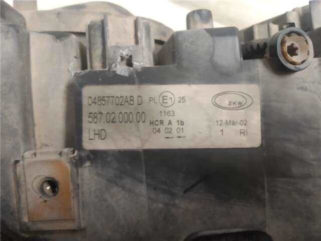 Foto 3ª: Faro Derecho Chrysler Voyager 2.5 CRD SE GRAND VOYAGER [2.5 LTR. - 105 KW CRD CAT] [VM07C]