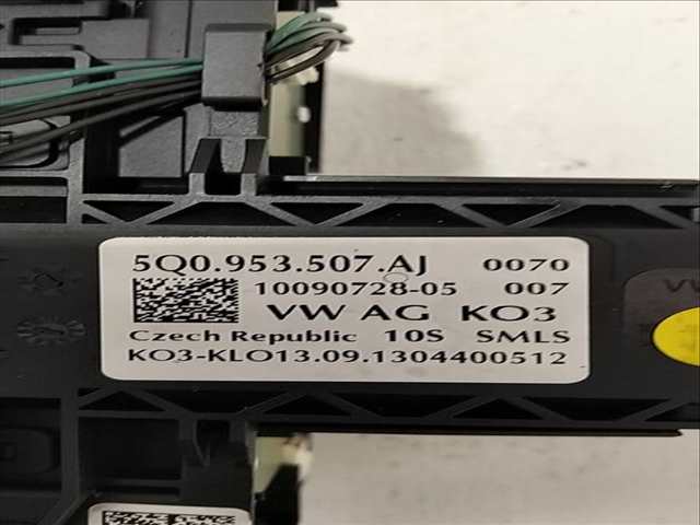 Foto 3ª: Mando Multifuncion Skoda Octavia ELEGANCE 1 TDI DPF 105CV (2013)