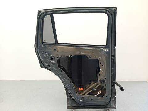 Foto 4ª: Puerta Trasera Izquierda Volkswagen Tiguan 2 0 TIG 150CV 110KW [DXPA] (2025)