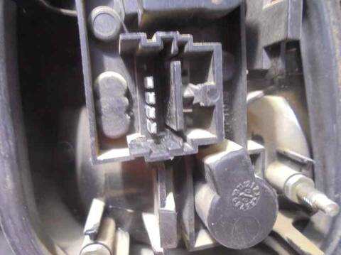 Foto 3ª: Piloto Trasero Izquierdo Renault Megane 1.9 DCI AUTHENTIQUE BERLINA 102CV 75KW I FASE 2 BERLINA BA0) [F9Q K7] (2001)