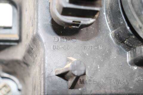 Foto 3ª: Faro Derecho Renault Trafic 27 CN 114CV 84KW (2001)