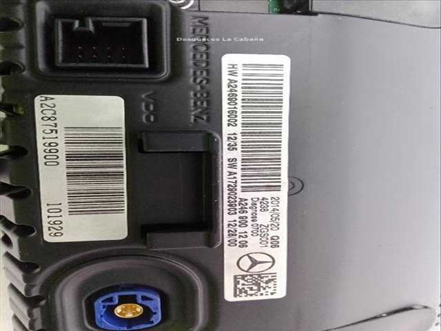 Foto 3ª: Pantalla Multifuncion Mercedes Clase A 140 A 180 CDI - D 176.012) [OM 607.951 (K9K)] (2012)