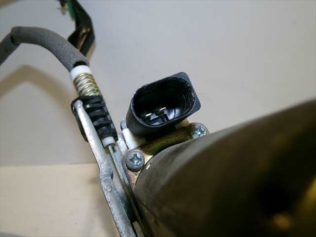 Foto 4ª: Elevalunas Eléctrico Delantero Izquierdo Ford Focus 1.8 TDCI SEDAN, 1998-2004 [FFDA] (2003)