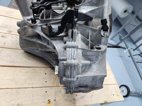 Foto 4ª: Caja Cambios Renault Scenic GRAND ZEN 132CV 97KW IV [H5F408] (2017)