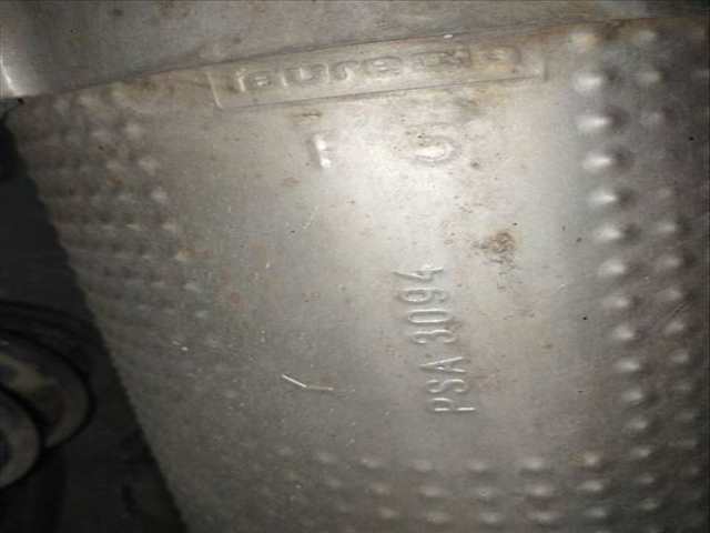 Foto 3ª: Tubo de Escape Citroen C4 FEEL EDITION 110CV 81KW [HN01] (2015)