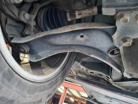 Brazo Suspension Delantero Derecho Renault Kadjar EXPERIENCE 110CV 81KW
