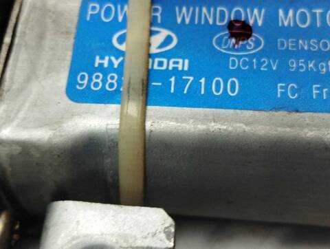 Foto 2ª: Elevalunas Eléctrico Delantero Derecho Hyundai Matrix 1.5 CRDI GLS 82CV 60KW [3EA] (2003)
