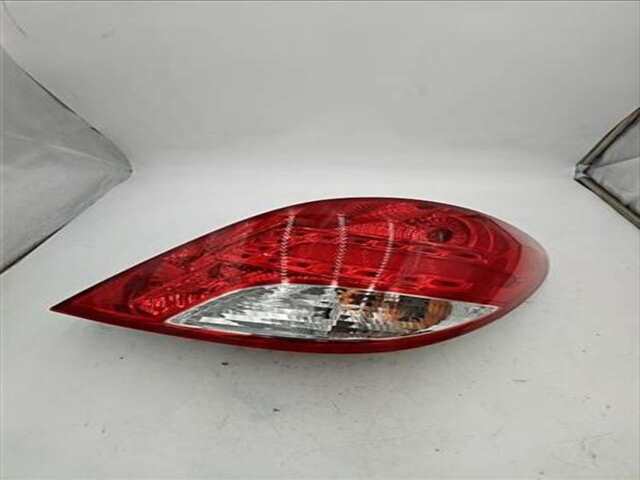 Piloto Trasero Derecho Peugeot 207 1.4 CONFORT [1.4 LTR. - 54 KW]