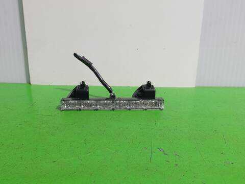Luz Central de Freno Toyota Auris HYBRID FEEL EDITION 136CV