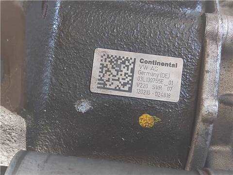 Foto 3ª: Bomba Inyeccion Seat Leon 1.6 TDI 105CV 77KW [CAYC] (2010)