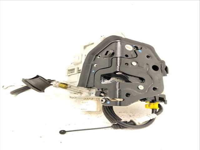 Cerradura Puerta Trasera Derecha Audi A4 3.0 V6 24V TDI 239CV