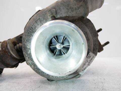 Foto 2ª: Turbocompresor Iveco Daily 211 CV 155KW [F1CFL4115 F1C] (2020)