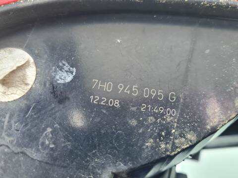 Foto 4ª: Piloto Trasero Izquierdo Volkswagen Transporter T5 COMBI FURGONETA [AXC] (2005)