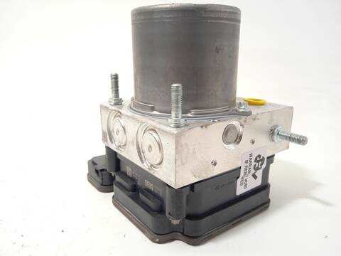 Foto 2ª: Abs Renault Clio LIMITED 91CV 67KW [H4D470] (2023)