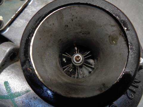 Foto 3ª: Turbocompresor Opel Insignia COSMO BERLINA 131CV 96KW [A20DTH] (2009)