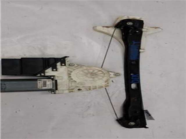 Foto 3ª: Elevalunas Eléctrico Trasero Derecho Volkswagen Passat BERLINA