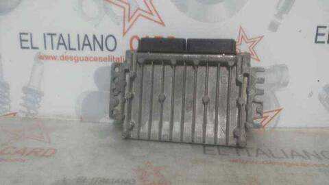 Foto 3ª: Centralita Motor ECU Renault Megane VERSION INDEFINIDA I FASE 2 GANDTOUR KA..) (1999)