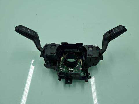 Foto 4ª: Mando Multifuncion Ford Kuga HYBRID ST-LINE 150CV [YLDC] (2020)