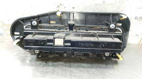 Foto 2ª: Mando Climatizador Toyota Auris HYBRID ACTIVE BUSINESS PLUS 136CV 100KW [2ZR] (2017)