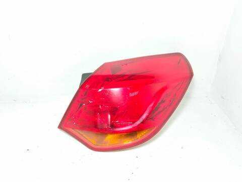 Piloto Trasero Derecho Opel Astra 1.7 16V CDTI 110CV