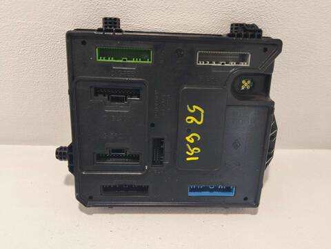 Foto 1ª: Centralita Motor ECU Renault Scenic VERSION INDEFINIDA (2009)