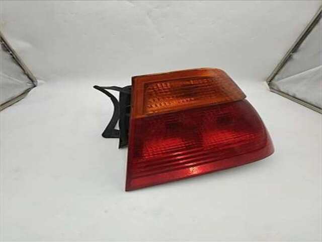 Foto 2ª: Piloto Trasero Derecho Bmw Serie 3 315 2.0 320D [2.0 LTR. - 100 KW 16V DIESEL CAT]