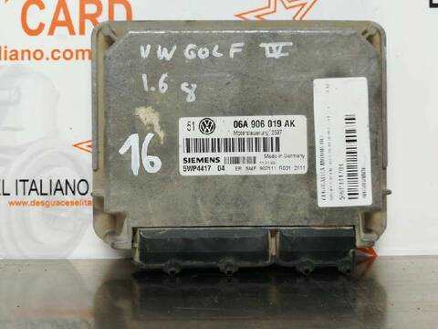 Centralita Motor ECU Volkswagen Golf BERLINA 90CV 66KW