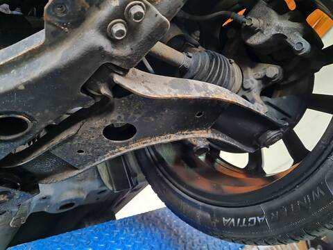 Brazo Suspension Delantero Izquierdo Ssangyong XLV E-XDI 160 116CV 85KW