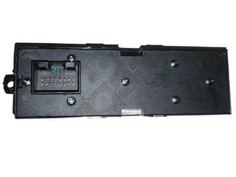 Foto 2ª: Botonera Elevalunas Volkswagen Golf 1.9 TDI 110CV (1997)