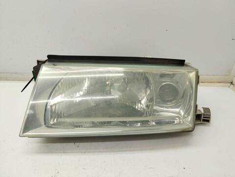 Faro Izquierdo Skoda Octavia AMBIENTE BERLINA 102CV 75KW