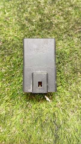 Foto 3ª: Caja Reles Fusibles Jeep Cherokee 2.5 TD 3P [VM52] (2001)