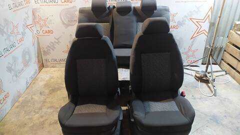 Asientos Traseros Volkswagen Polo VERSION INDEFINIDA