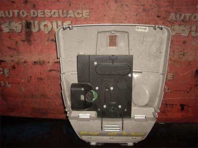 Foto 3ª: Luz Interior Mercedes Clase A 140 1.5 A 150 (169.031) [1.5 LTR. - 70 KW CAT] [M 266.920]