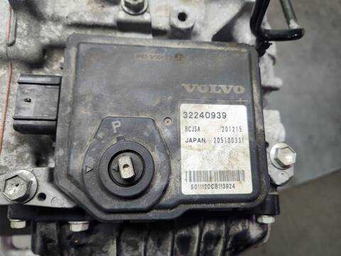 Foto 3ª: Caja Cambios Automatica Volvo XC 40 MOMENTUM PRO 2WD 163CV 120KW AUT. [B3154T2] (2020)
