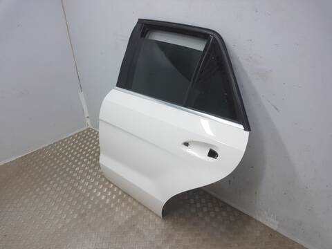 Foto 3ª: Puerta Trasera Izquierda Mercedes Clase ML 350 3.0 V6 CDI 258CV 190KW AUT. 166.004) W166) OM642 (2011)